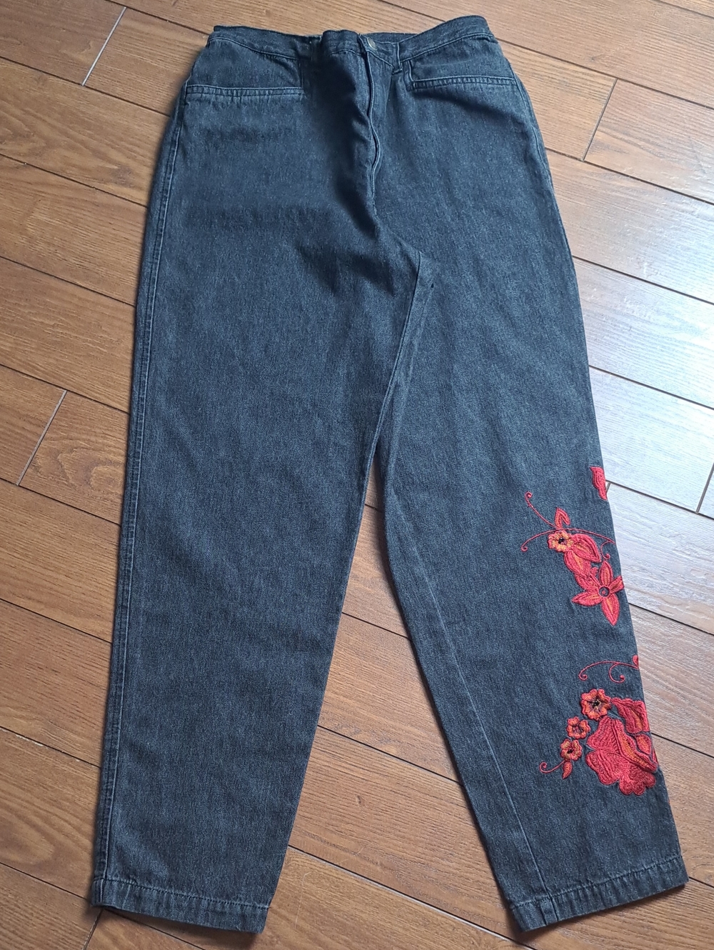 90s Chico’s Design Beaded Embroidered Black High Rise Jeans Vtg Tagged 2 Fits 8